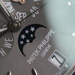 Patek Philippe Annual Calendar 5146G-010 (Onbekend (willekeurig serienummer)) - Grijs wijzerplaat 39mm Witgoud (4/8)