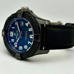 Breitling Avenger S17328101B1X1 (2024) - Black dial 42 mm Titanium case (9/16)