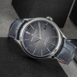 Baume & Mercier Clifton M0A10550 (Onbekend (willekeurig serienummer)) - Grijs wijzerplaat 40mm Staal (2/8)