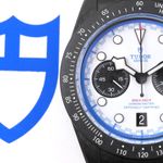 Tudor Black Bay Chrono 79377KN (2025) - White dial 42 mm Carbon case (4/8)