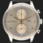 IWC Portuguese Chronograph IW371624 (2025) - Grey dial 41 mm Steel case (2/8)