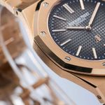 Audemars Piguet Royal Oak Jumbo 16202OR.OO.1240OR.01 (2022) - Grey dial 39 mm Rose Gold case (4/7)