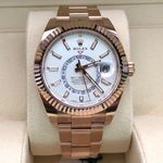 Rolex Sky-Dweller 326935 (2021) - White dial 42 mm Rose Gold case (2/8)