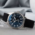 IWC Pilot Mark IW327001 (Onbekend (willekeurig serienummer)) - Zwart wijzerplaat 40mm Staal (2/8)