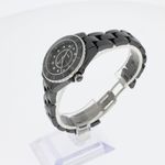 Chanel J12 H5701 (2024) - Black dial 13 mm Ceramic case (2/4)