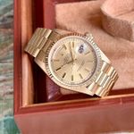 Rolex Day-Date 36 18238 (1995) - Gold dial 36 mm Yellow Gold case (7/8)