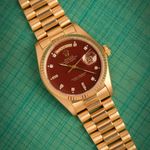 Rolex Day-Date 36 18038 (1979) - Rood wijzerplaat 36mm Geelgoud (3/24)