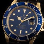 Rolex Submariner Date 16618 (1987) - 40mm Geelgoud (3/8)