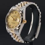 Rolex Datejust 36 16233 (2001) - Champagne wijzerplaat 36mm Goud/Staal (4/8)