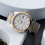Rolex Datejust 41 126333 (Unknown (random serial)) - White dial 41 mm Gold/Steel case (2/8)