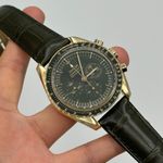 Omega Speedmaster Professional Moonwatch 310.63.42.50.10.001 (2024) - Green dial 42 mm Yellow Gold case (6/6)