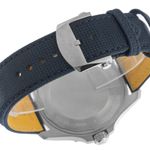 Breitling Avenger A32320101C1X1 (2025) - Blue dial 44 mm Steel case (7/7)