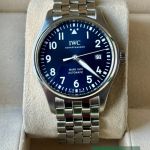 IWC Pilot Mark IW327016 (2019) - Blue dial 40 mm Steel case (2/7)