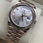 Rolex Day-Date 40 228235 (Unknown (random serial)) - Pink dial 40 mm Rose Gold case (3/8)