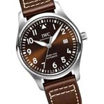IWC Pilot Mark IW327003 (2018) - Bruin wijzerplaat 40mm Staal (8/8)