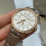 Jaeger-LeCoultre Rendez-Vous Q3442440 (2023) - Silver dial 34 mm Rose Gold case (7/8)