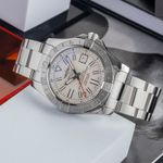 Breitling Avenger II GMT A3239011/G778 (Unknown (random serial)) - Silver dial 43 mm Steel case (2/8)