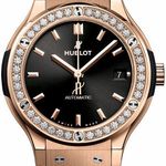 Hublot Classic Fusion 565.OX.1480.RX.1204 (2026) - Zwart wijzerplaat 38mm Roségoud (1/1)