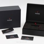 Tudor Black Bay GMT 79833MN - (7/8)