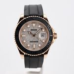 Rolex Yacht-Master 40 126655 (2022) - Gold dial 40 mm Rose Gold case (1/8)