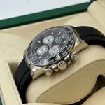 Rolex Daytona 126519LN (2024) - Black dial 40 mm White Gold case (6/8)