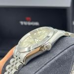 Tudor Black Bay 79660 - (8/10)