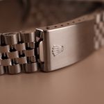 Rolex Datejust 36 16234 (1997) - Champagne dial 36 mm Steel case (4/8)
