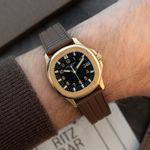 Patek Philippe Aquanaut 5066J - (2/5)