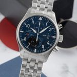IWC Pilot Chronograph IW377704 (Unknown (random serial)) - Black dial 43 mm Steel case (1/8)