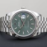 Rolex Datejust 41 126334 (2023) - Green dial 41 mm White Gold case (2/7)