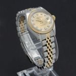 Rolex Lady-Datejust 69173 (1990) - Gold dial 26 mm Gold/Steel case (5/7)