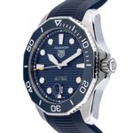 TAG Heuer Aquaracer 300M WBP201B.FT6198 (2025) - Blauw wijzerplaat 43mm Staal (4/7)
