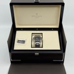 Patek Philippe Nautilus 5990/1A-011 (2025) - Blue dial 41 mm Steel case (3/8)
