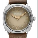 Panerai Radiomir PAM01350 (2024) - Champagne wijzerplaat 45mm Staal (1/1)