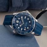 Omega Seamaster Diver 300 M 210.32.42.20.03.001 (Unknown (random serial)) - Blue dial 42 mm Steel case (2/8)