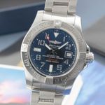 Breitling Avenger II Seawolf A17331101B2A1 (Unknown (random serial)) - Black dial 45 mm Steel case (1/8)