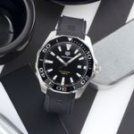 TAG Heuer Aquaracer 300M WAY101A (2017) - Zwart wijzerplaat 43mm Staal (1/8)