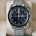Omega Speedmaster Professional Moonwatch 310.30.42.50.01.002 (2026) - Black dial 42 mm Steel case (2/7)