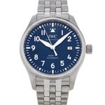 IWC Pilot Mark IW328204 (2023) - Blauw wijzerplaat 40mm Staal (1/8)