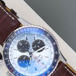 Breitling Navitimer 1 B01 Chronograph AB0138 (2025) - Zwart wijzerplaat 43mm Staal (4/8)