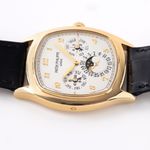 Patek Philippe Perpetual Calendar 5940J (Unknown (random serial)) - Silver dial 38 mm Yellow Gold case (8/8)