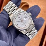 Rolex Day-Date 1803/9 (1971) - Silver dial 36 mm White Gold case (5/8)