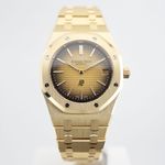 Audemars Piguet Royal Oak Jumbo 16202BA.OO.1240BA.02 (2024) - Gold dial 39 mm Yellow Gold case (1/16)