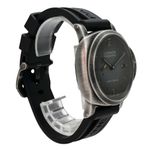 Panerai Luminor 1950 3 Days GMT Automatic PAM01441 (2025) - Black dial 44 mm Titanium case (4/8)