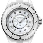 Chanel J12 H5704 (2025) - Pearl dial 33 mm Ceramic case (1/1)