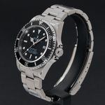 Rolex Sea-Dweller 4000 16600 (2003) - Black dial 40 mm Steel case (4/8)