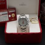 Omega Seamaster Diver 300 M 2595.30.00 (2006) - Silver dial 42 mm Steel case (3/7)