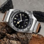 Tudor Black Bay 70150 (Unknown (random serial)) - Black dial 42 mm Steel case (2/8)