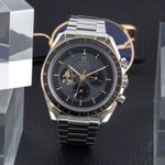 Omega Speedmaster Professional Moonwatch 310.20.42.50.01.001 (2019) - Black dial 42 mm Steel case (1/8)