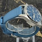 IWC Pilot Chronograph Top Gun Miramar IW388117 (2025) - Blue dial 41 mm Steel case (6/8)